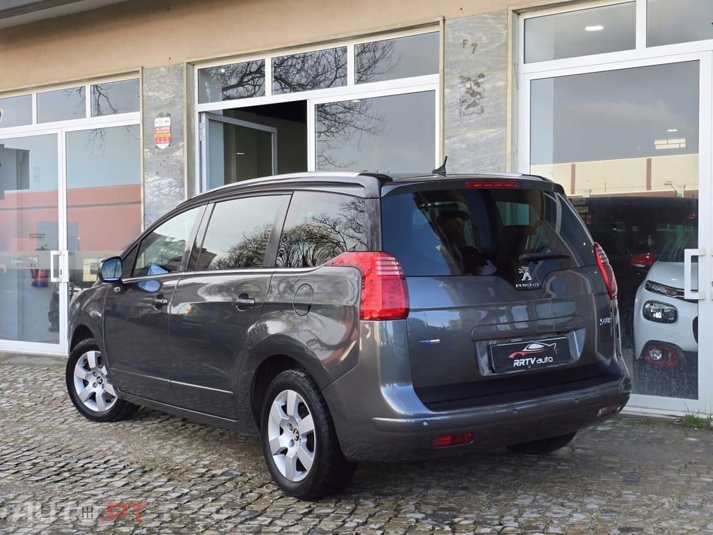 Peugeot 5008 1.2 PureTech Allure