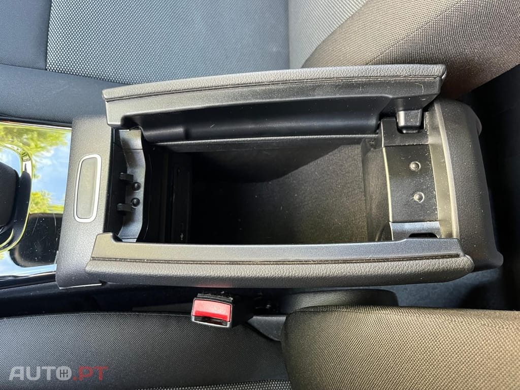 Mercedes-Benz CLA 180 SB DCT 