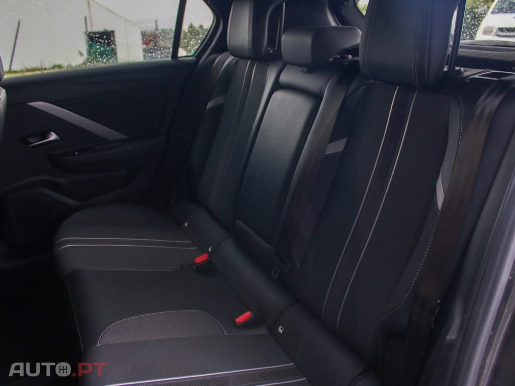 Opel Astra 1.2 T GS Line S/S