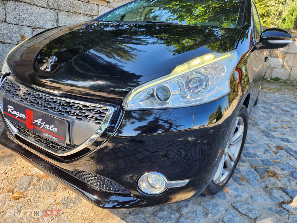 Peugeot 208 1.2 VTi Allure