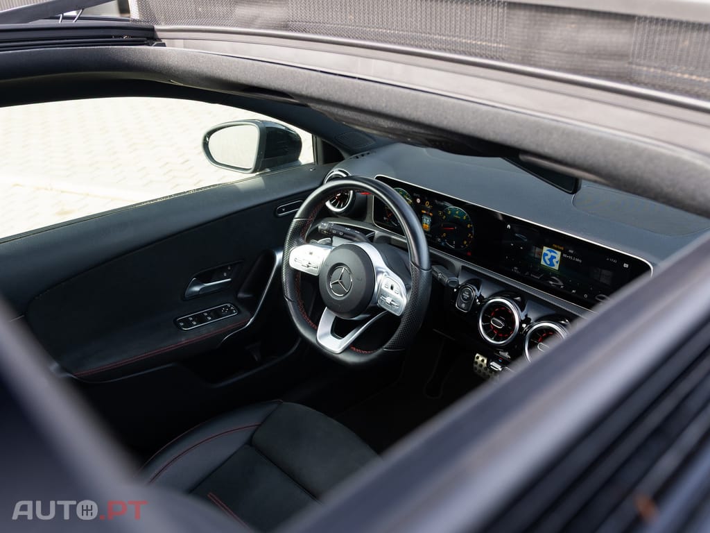 Mercedes-Benz A 35 AMG 4Matic Speedshift DCT 7G