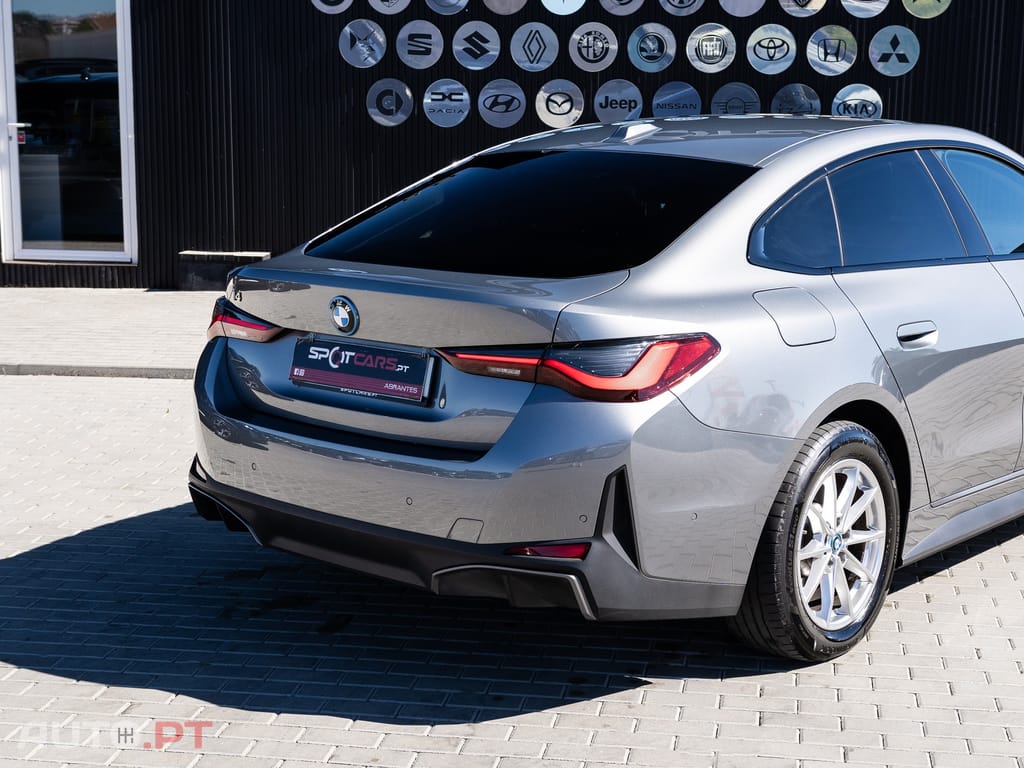 BMW i4 eDrive35