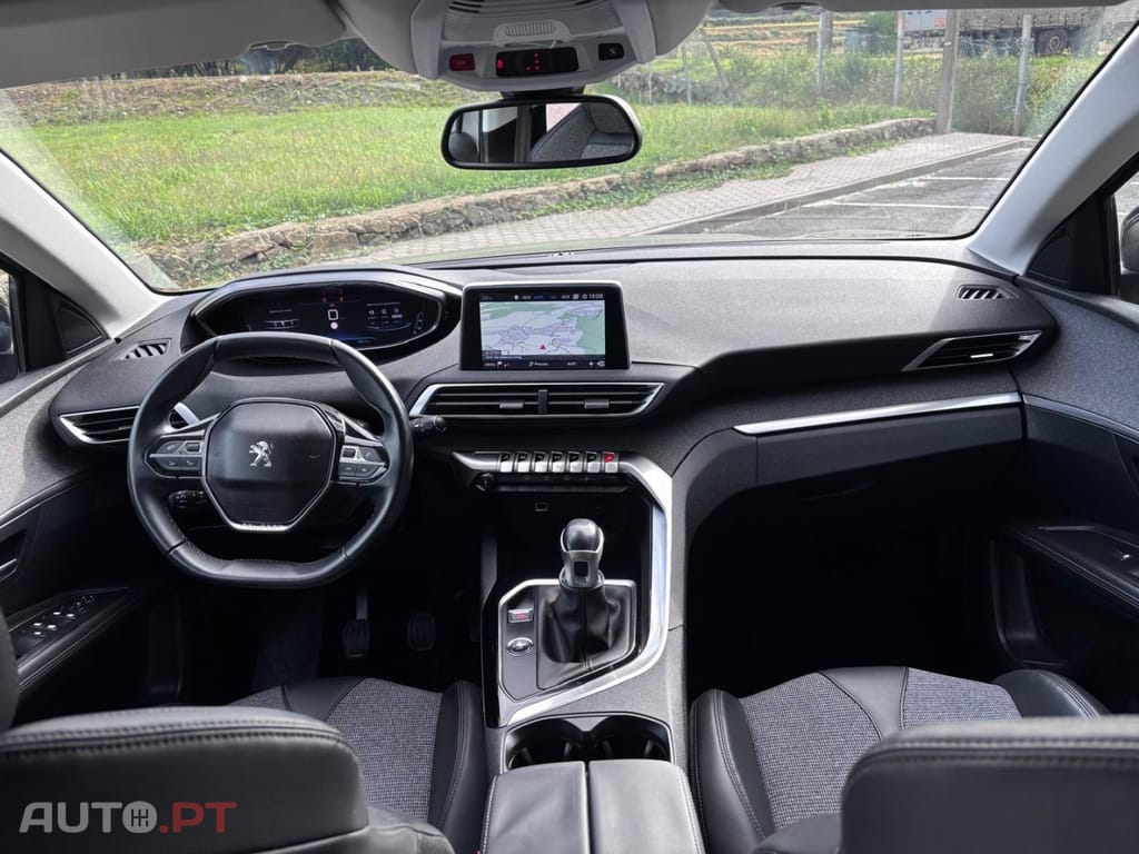 Peugeot 3008 1.5 BlueHDi Allure Pack