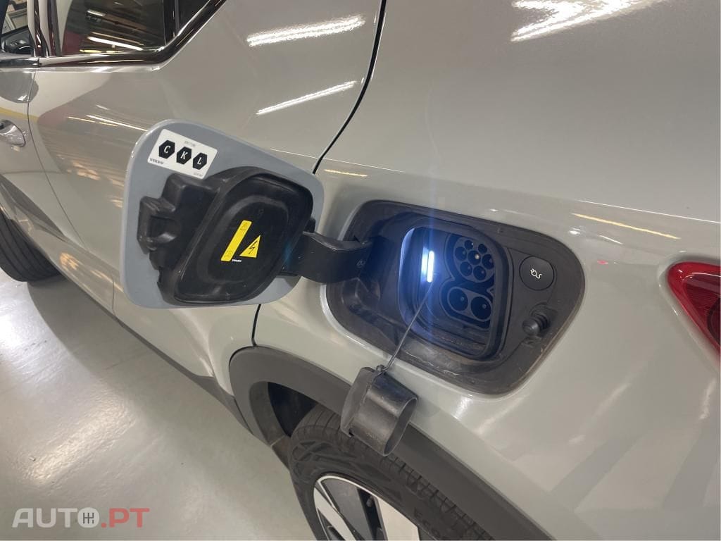 Volvo XC40 Recharge Extended Range Plus