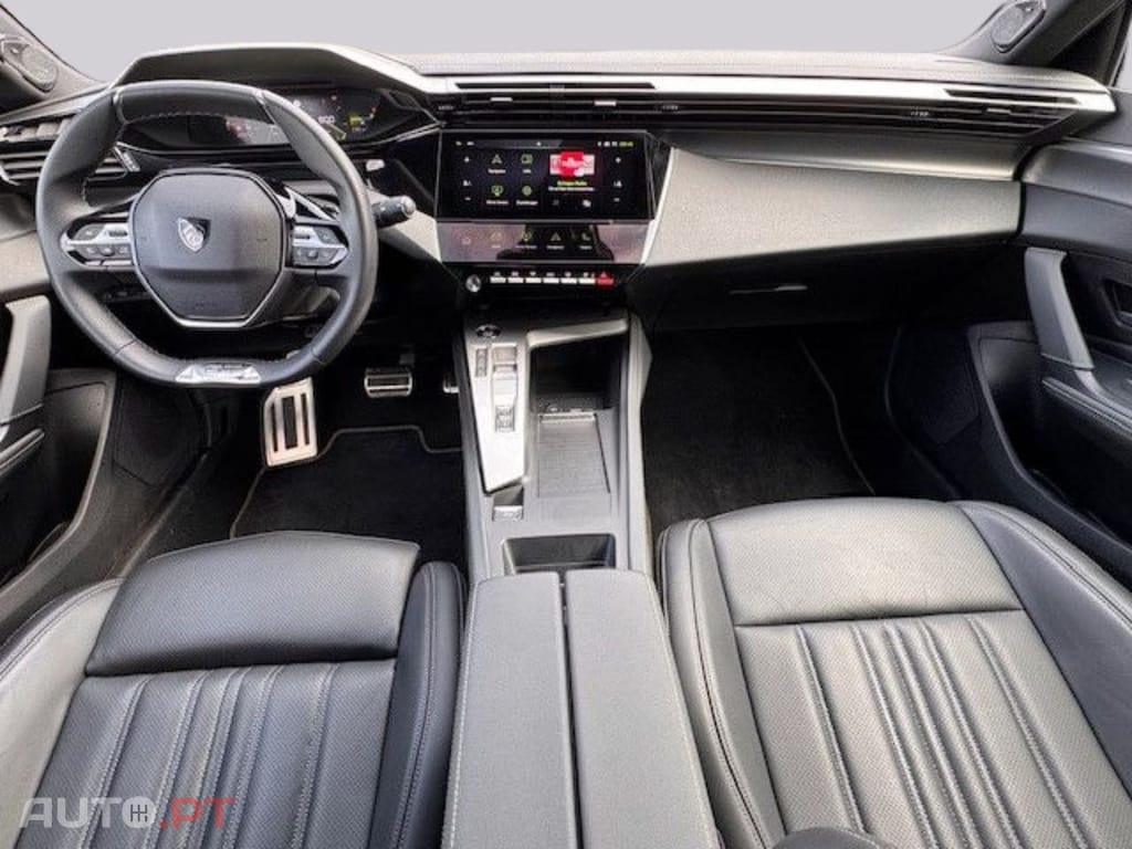 Peugeot 408 GT EAT8