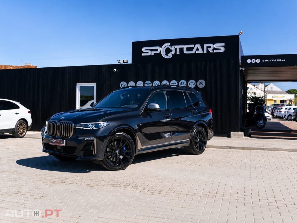 BMW X7 M50d