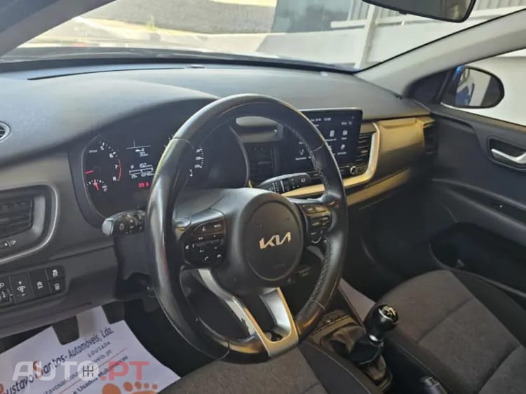Kia Stonic 1.2 Dynamic