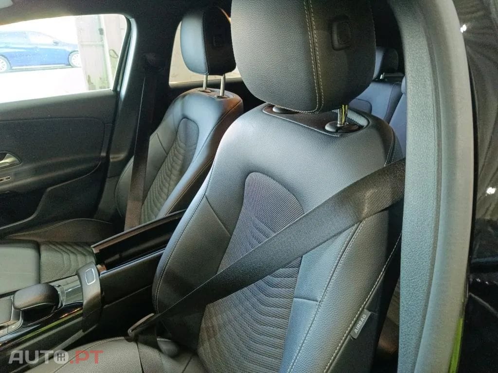 Mercedes-Benz A 250 e Style Plus