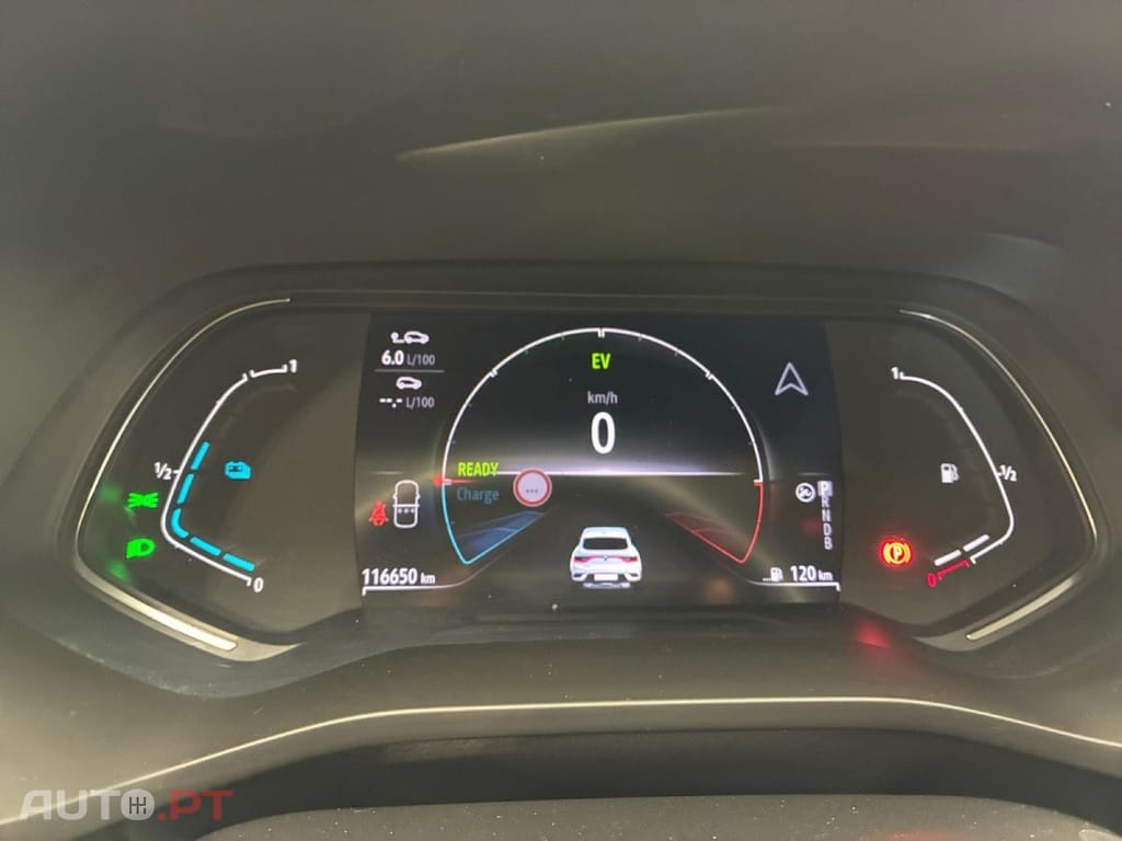 Renault Arkana E-Tech Evolution