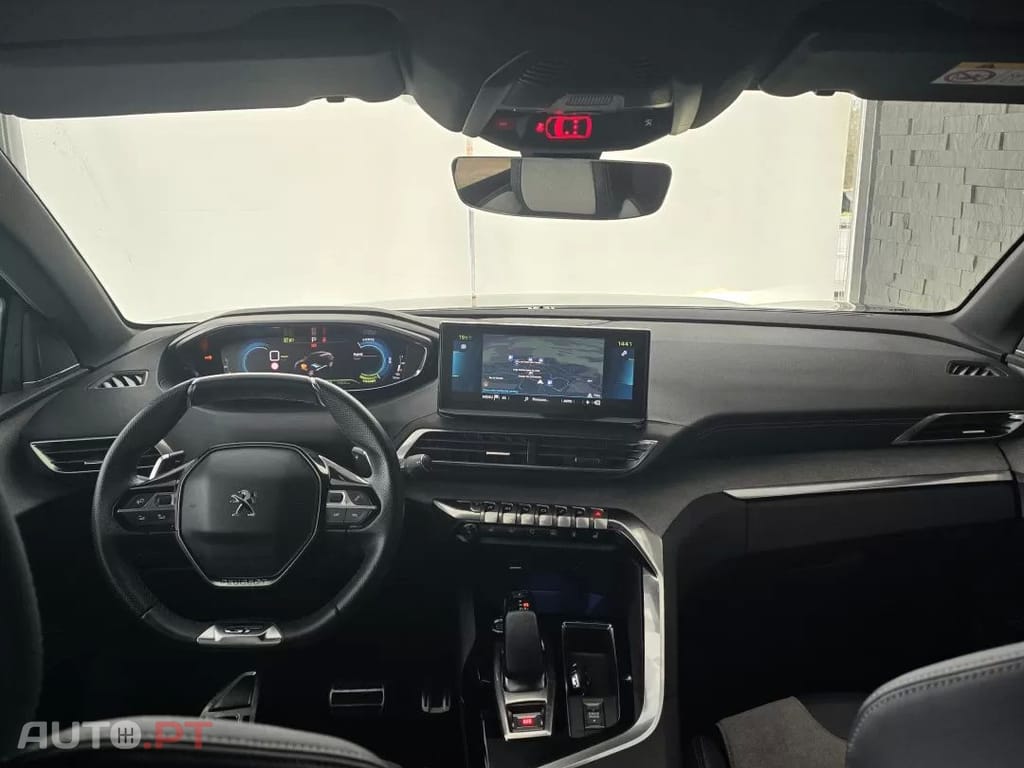 Peugeot 3008 1.6 Hybrid GT e-EAT8