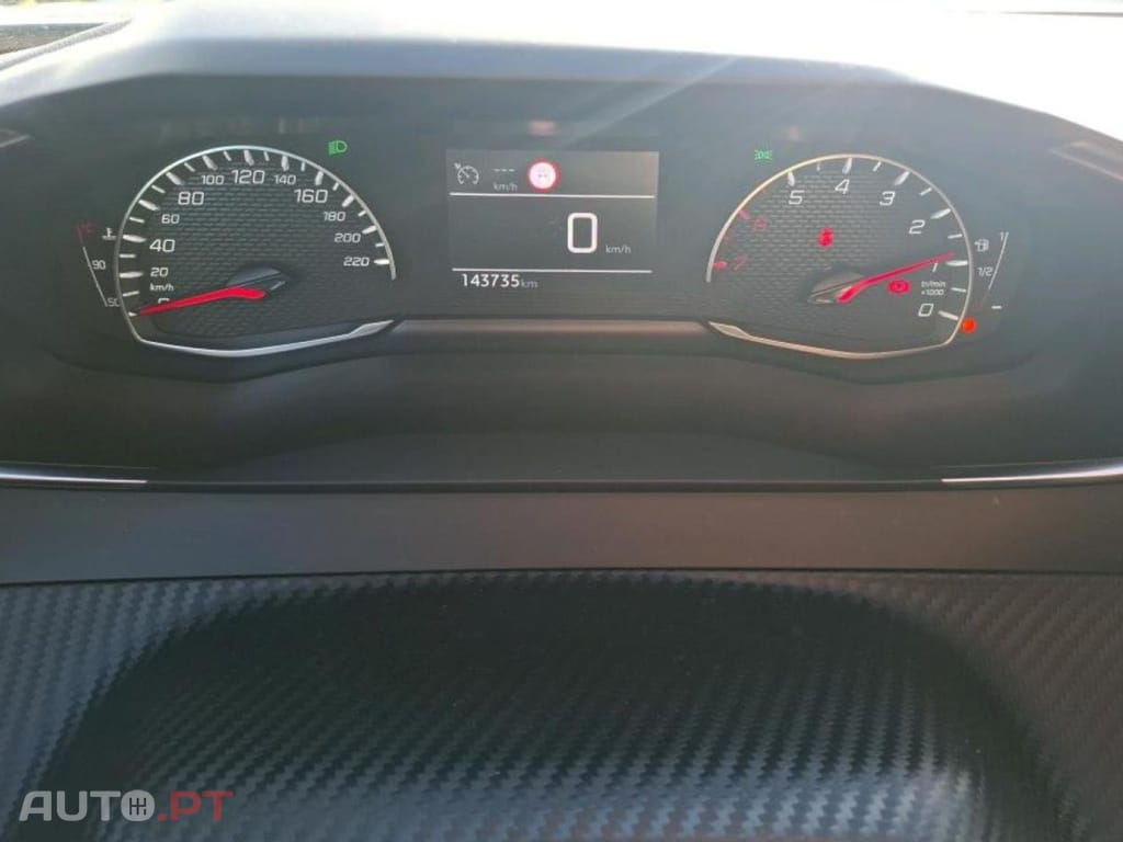 Peugeot 2008 1.2 Active Pack