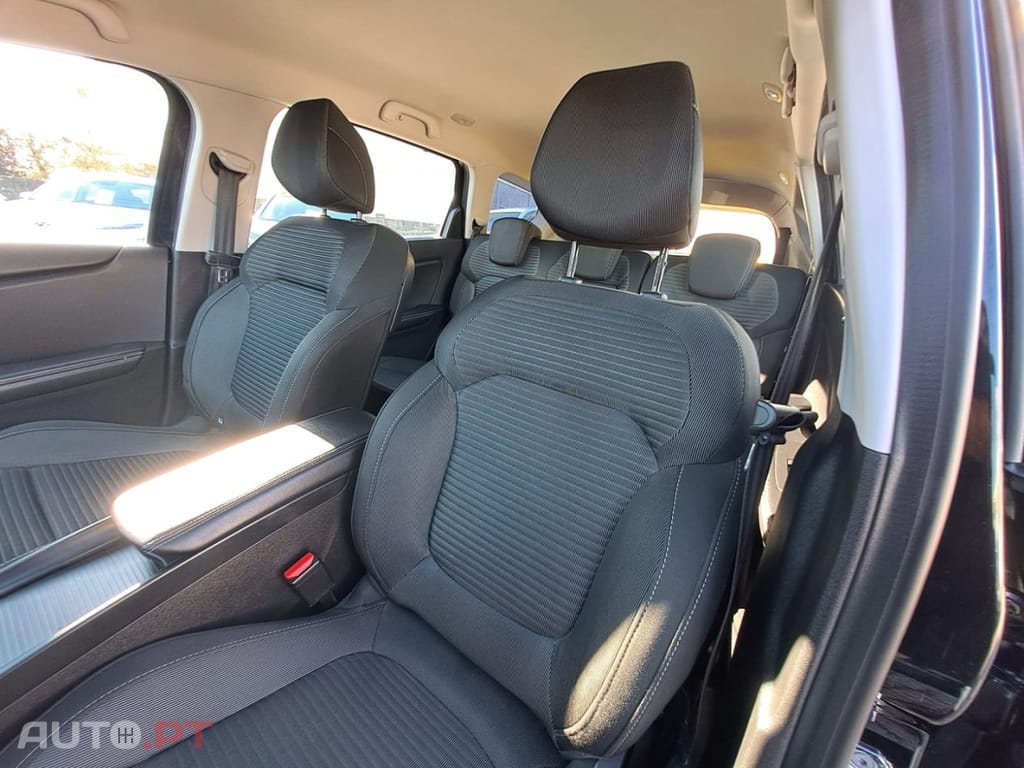 Renault Grand Scénic ENERGY dCi 110 EDC BOSE EDITION