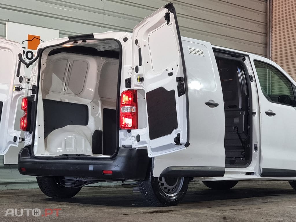 Peugeot Expert 1.6 BlueHDi L1H1 Premium Compact