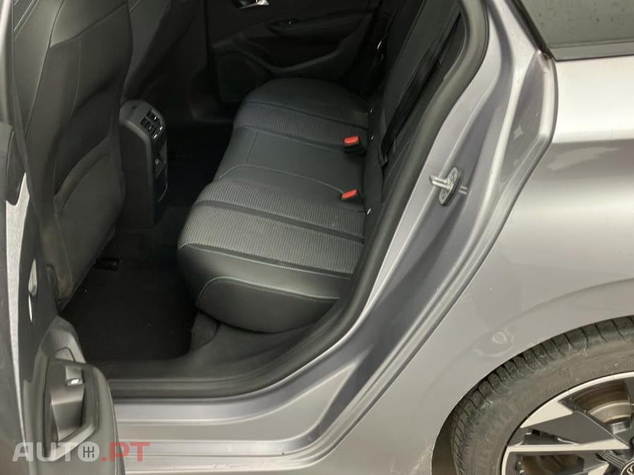Peugeot 308 SW 1.2 PureTech Allure EAT8