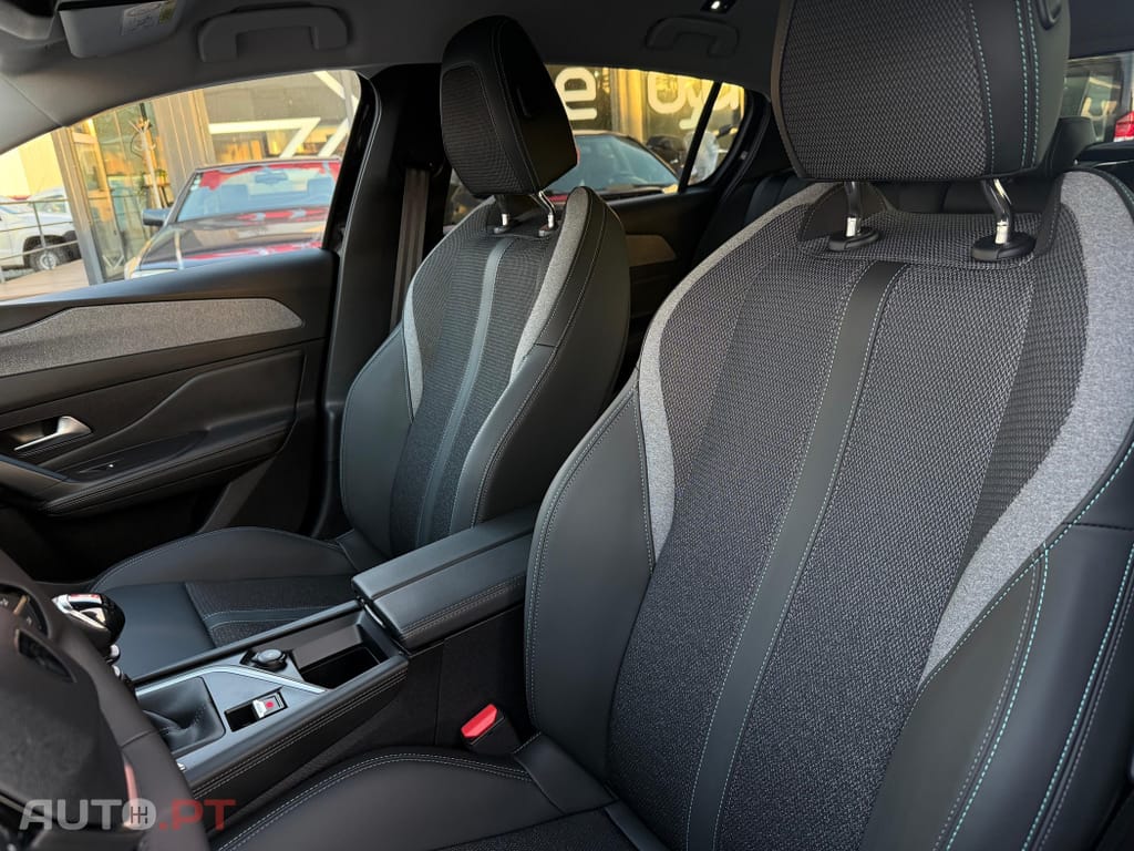 Peugeot 308 PureTech 130 Allure Pack