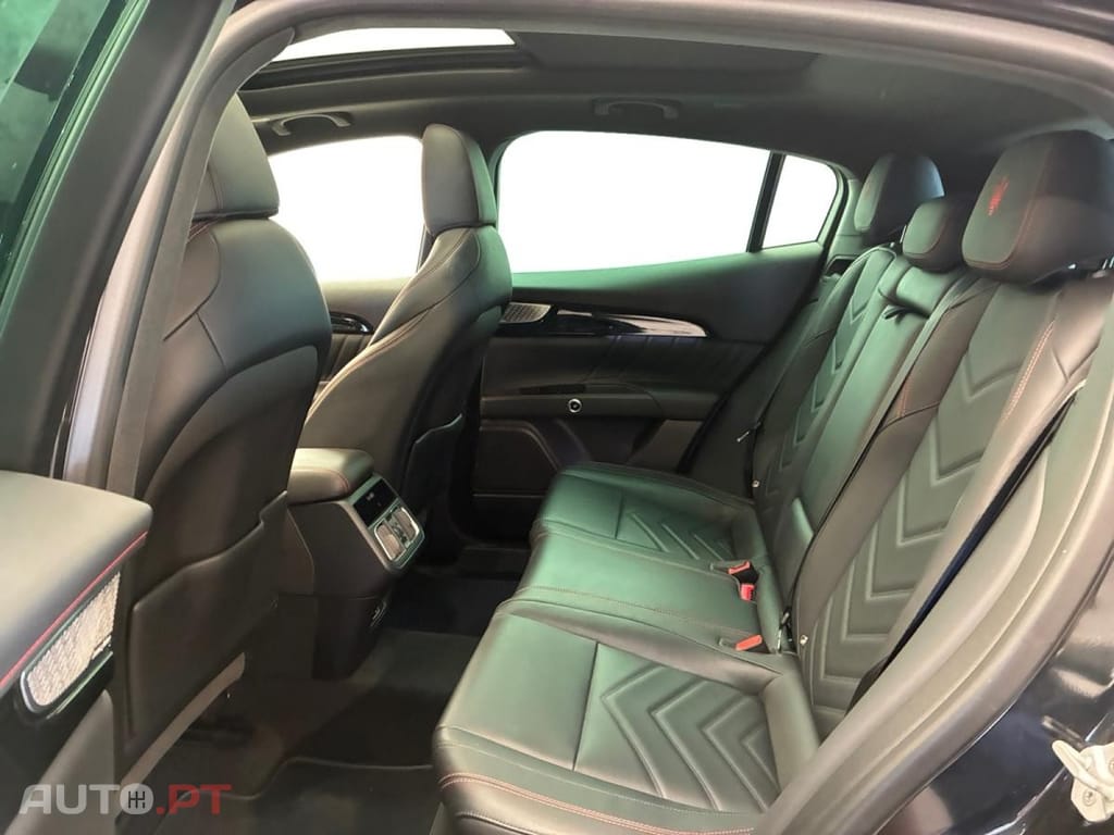Maserati Grecale 2.0 L4 mild hybrid Modena