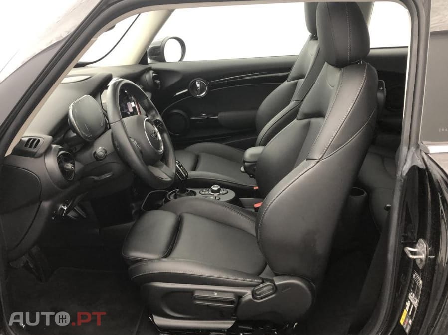 MINI One Cooper SE Edition Camden