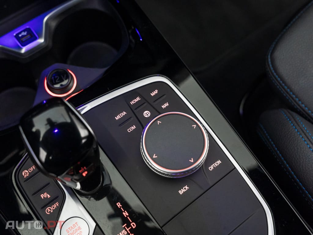 BMW 118 i Pack Desportivo M Auto