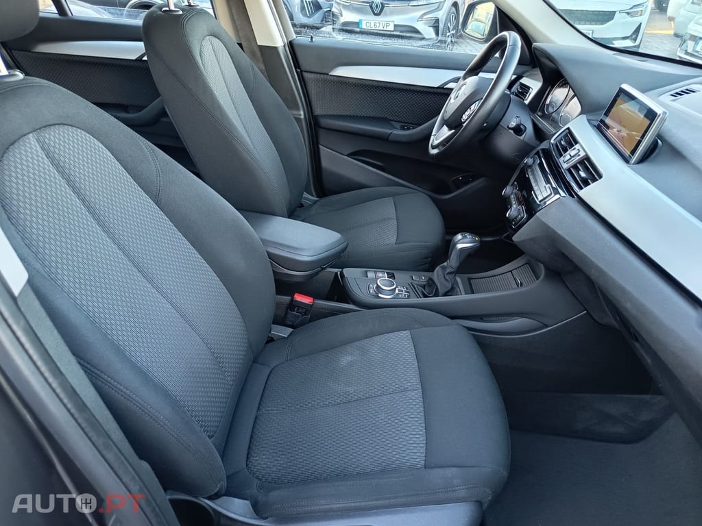 BMW X1 25 e xDrive Corporate Edition