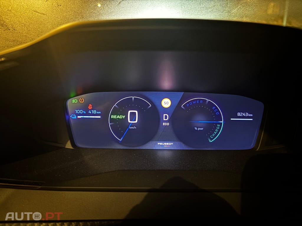 Peugeot E-2008 Peugeot e-2008 54 kWh Allure