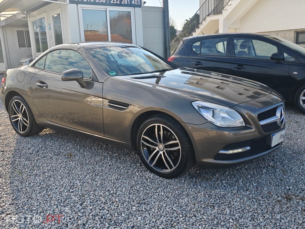Mercedes-Benz SLK 200 (BlueEFFICIENCY)