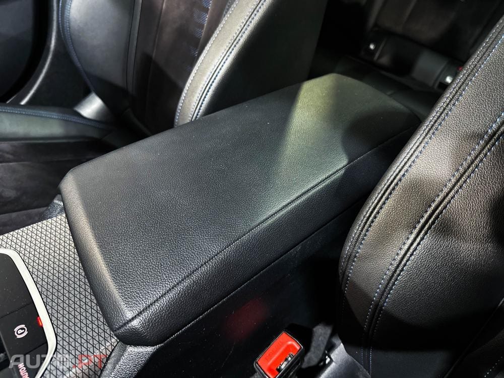 BMW 330 e Pack 50 anos M Auto