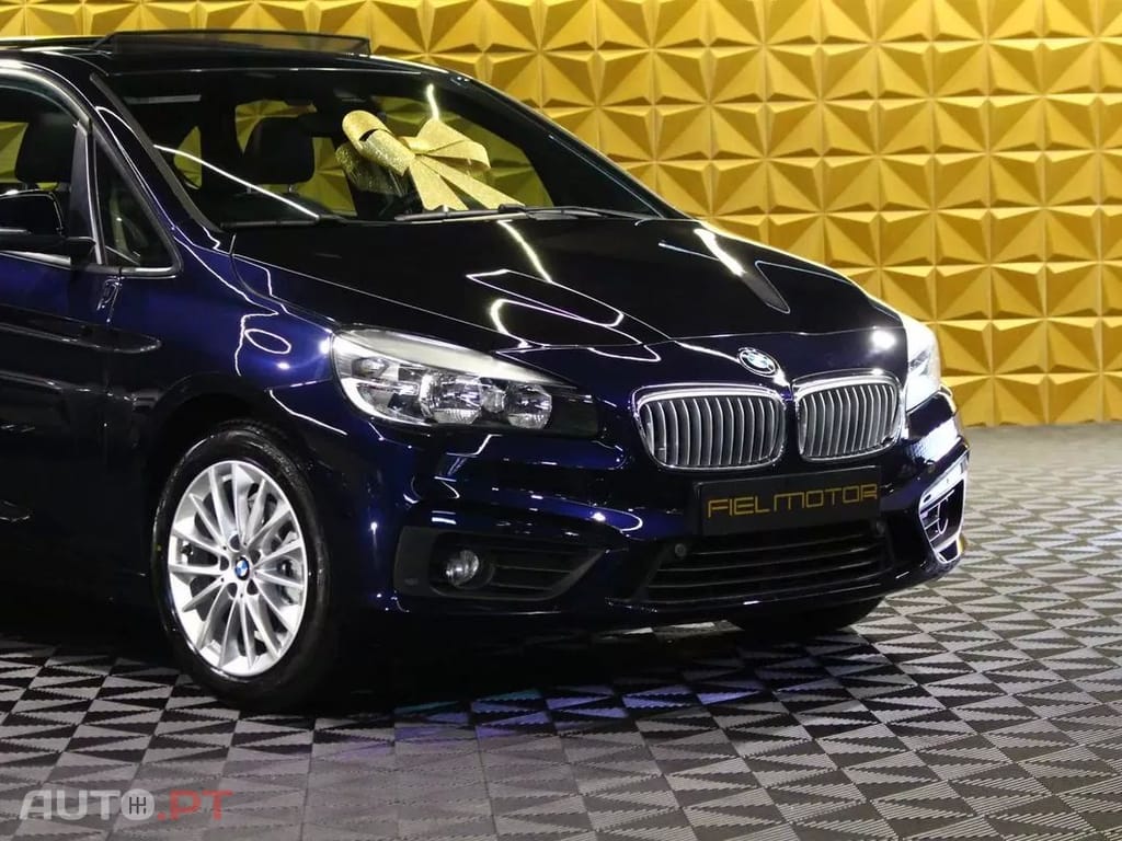 BMW 218 d Line Sport Auto