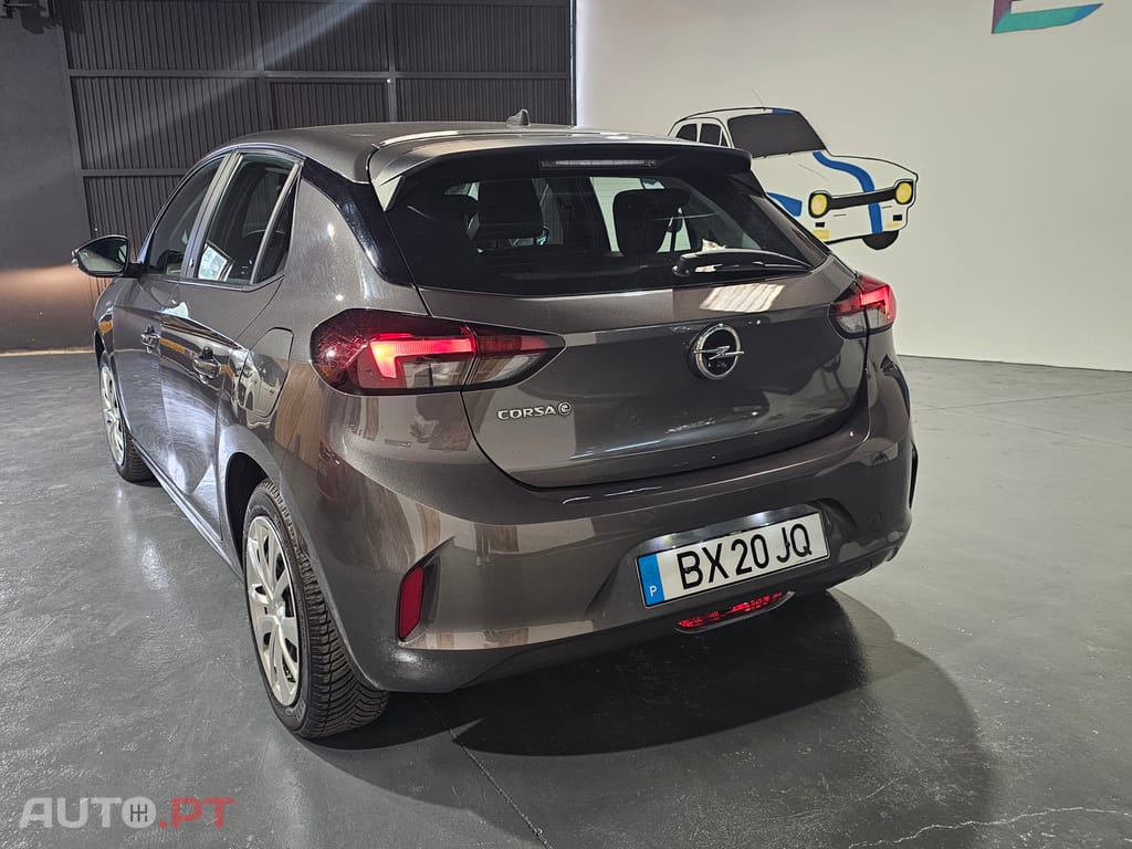 Opel Corsa-E 50 KWH
