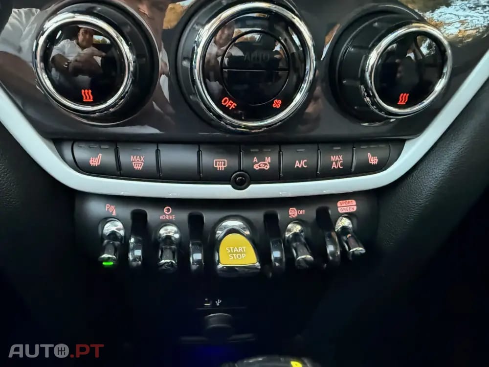 MINI Countryman COOPER SE ALL4 AUTO TECTO