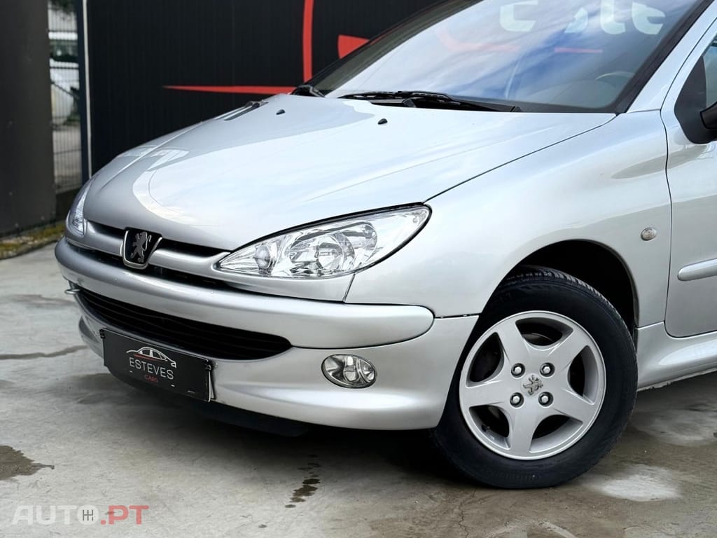 Peugeot 206 1.1