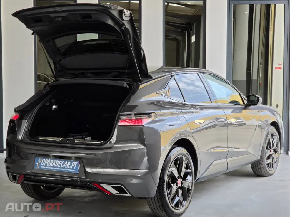 DS 4 E-TENSE 225 PERFORMANCE LINE+ — fotografia 44