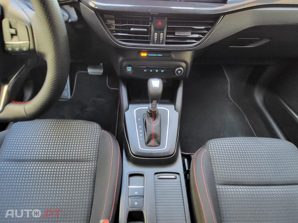 Ford Focus SW 1.0 EcoBoost MHEV ST-Line X Aut.