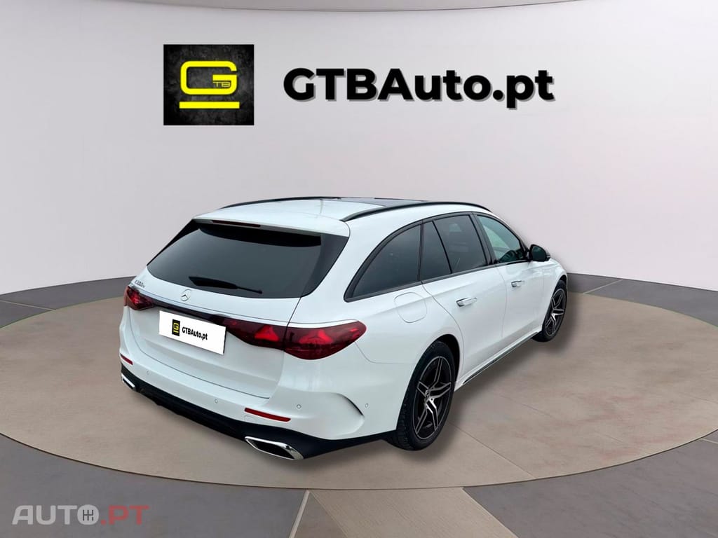 Mercedes-Benz E 300 I.V.A DEDUTIVEL e AMG 