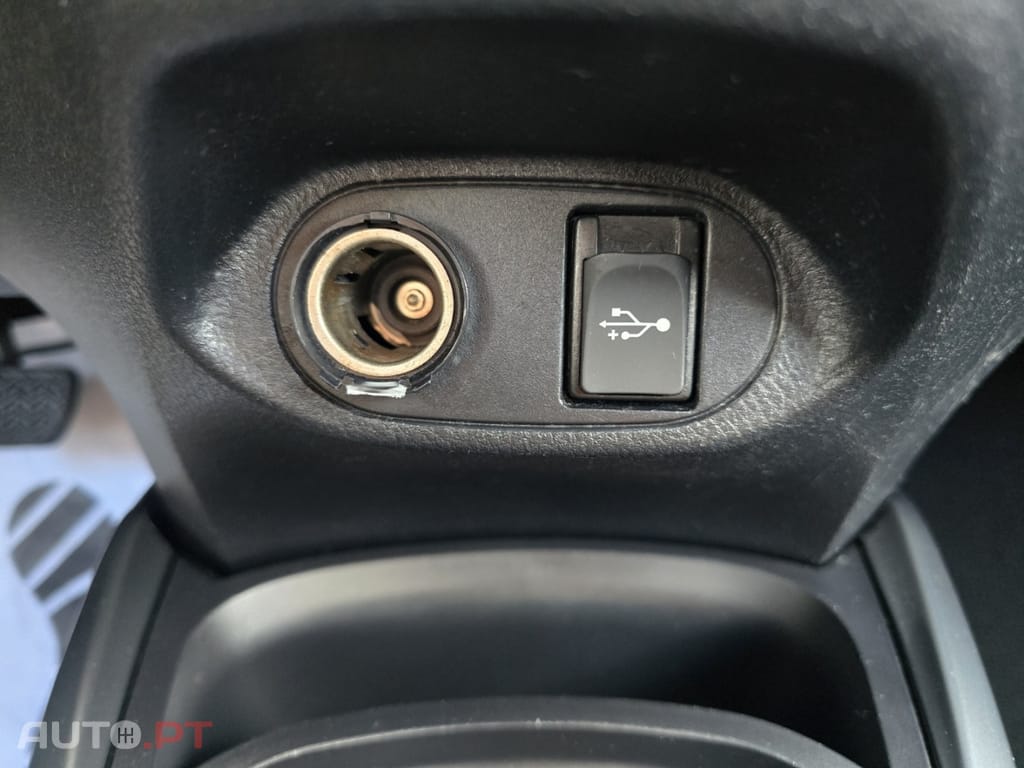 Toyota Yaris 1.5 HSD Comfort