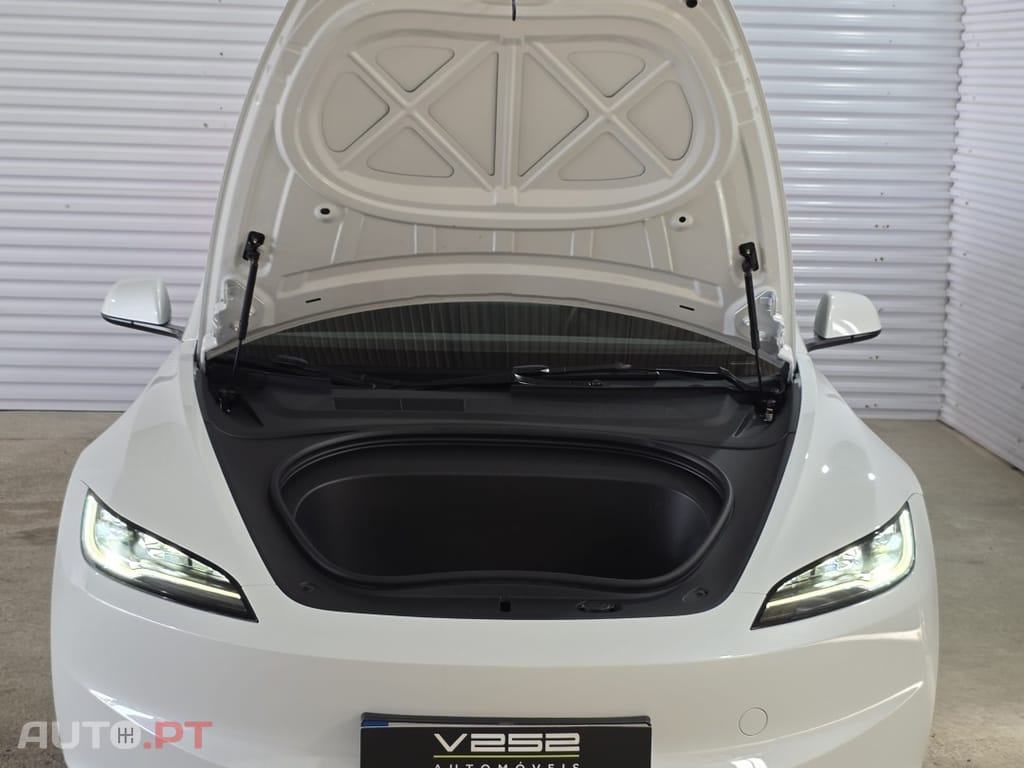 Tesla Model 3 Tração Traseira Premium