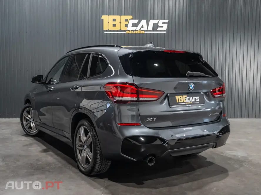 BMW X1 xDrive25e Pack Desportivo M
