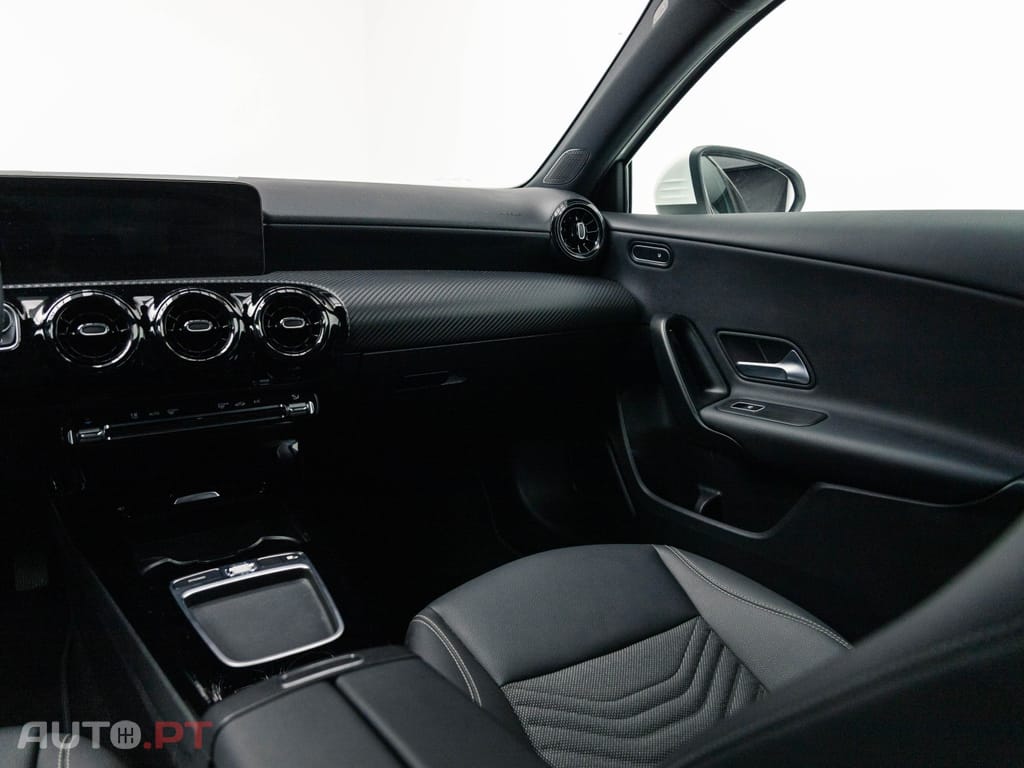 Mercedes-Benz A 200 Standard