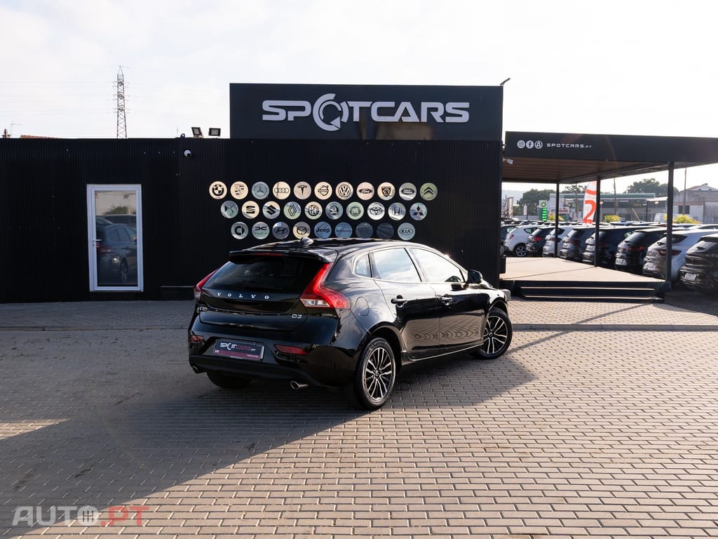 Volvo V40 2.0 D3 Momentum