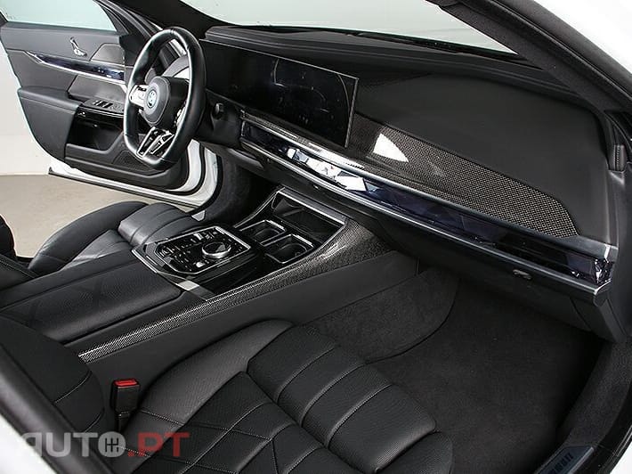 BMW i7 eDrive50 Pack Desportivo M