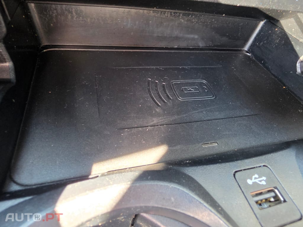 BMW 320 e Pack Desportivo M Auto