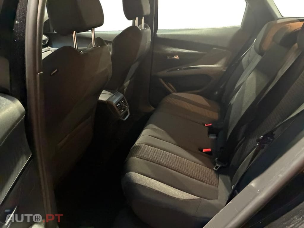 Peugeot 3008 1.2 PureTech Active Pack