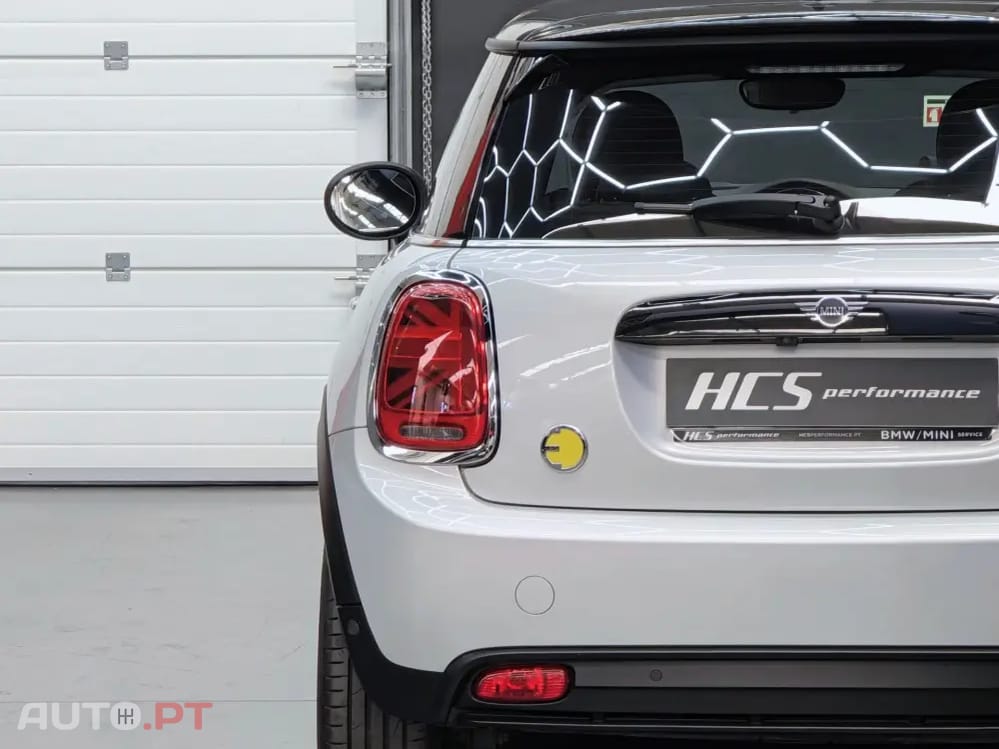 MINI Cooper Cooper SE