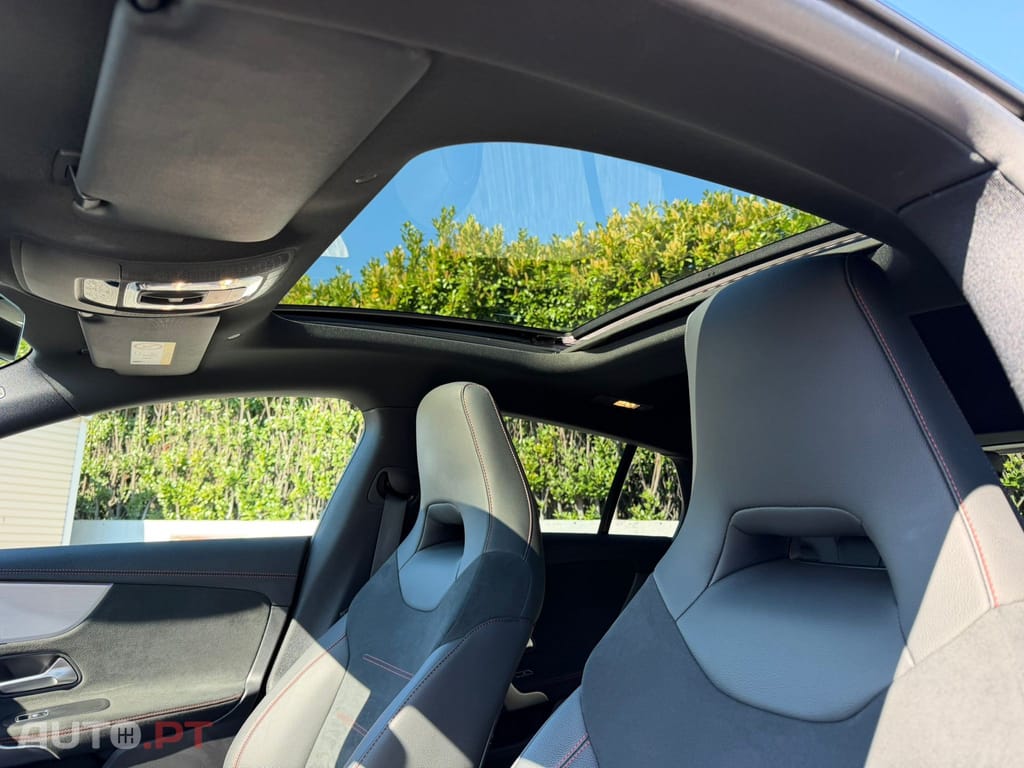 Mercedes-Benz CLA 250 e AMG Line