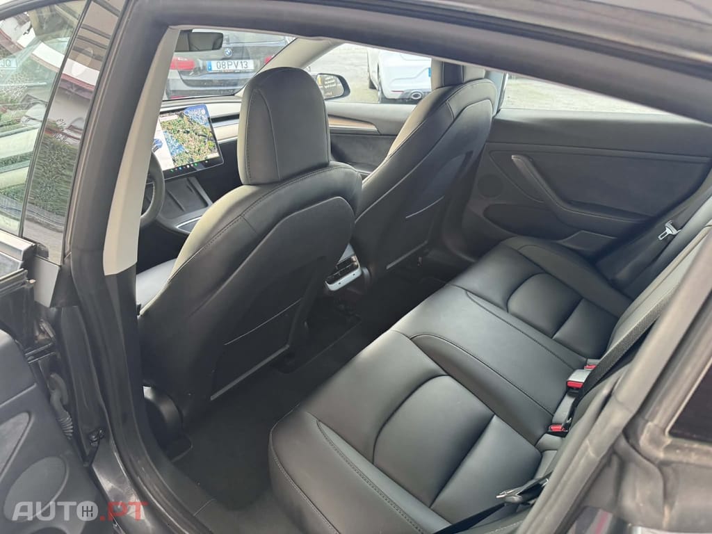 Tesla Model 3 Long Range AWD Dual Motor