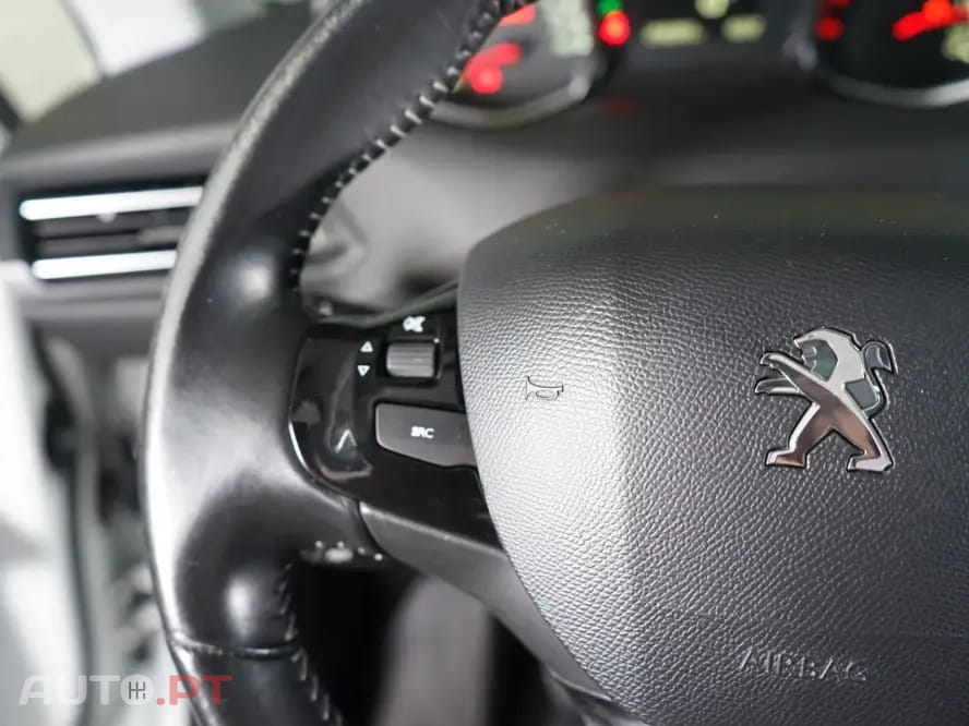 Peugeot 308 SW 1.6 BlueHDi Allure