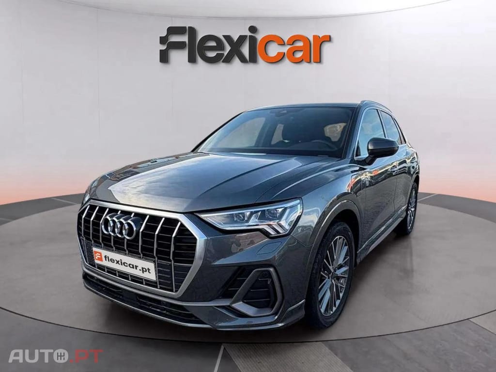 Audi Q3 45 TFSIe S line S tronic