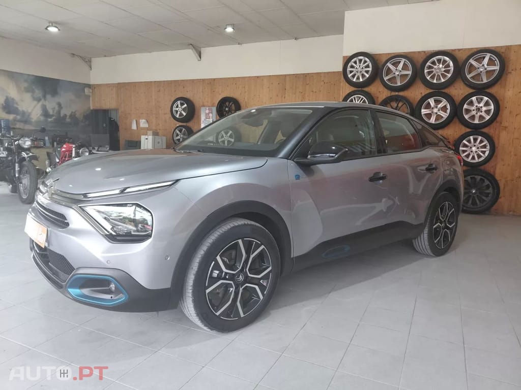 Citroen e-C4 50 kWh Shine Pack