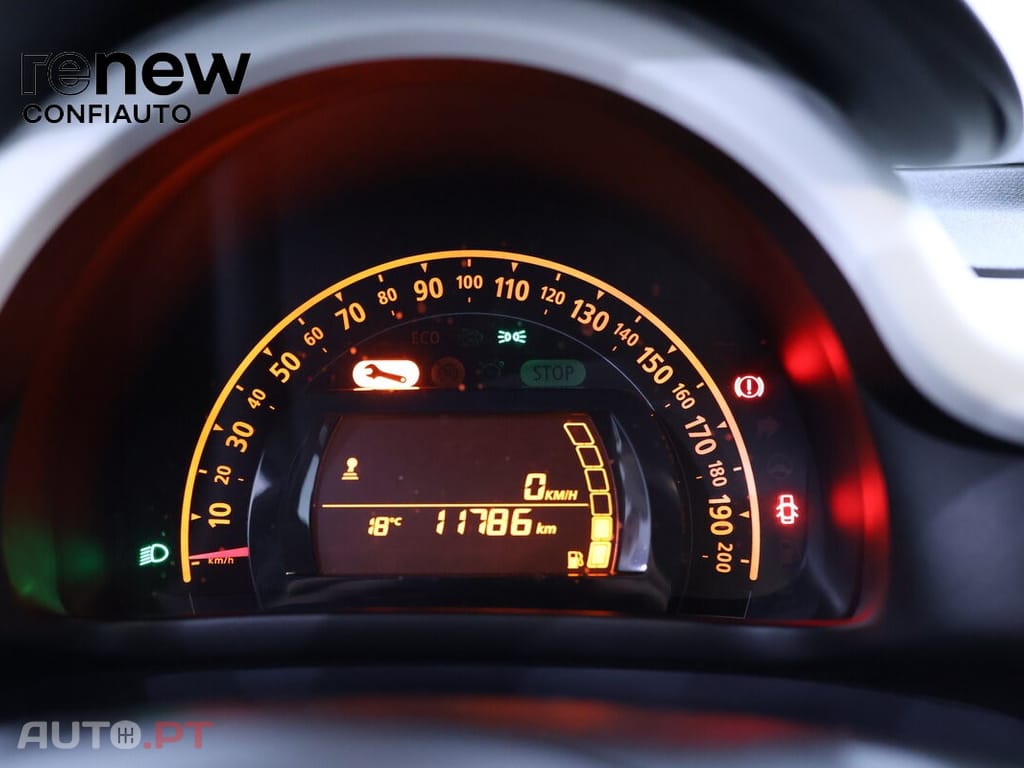 Renault Twingo Novo  3 Zen Sce 65 Cv