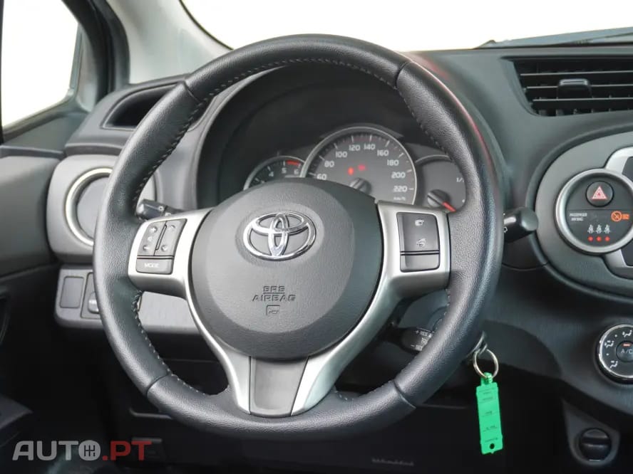Toyota Yaris 1.4 D-4D ACtive+AC 99g