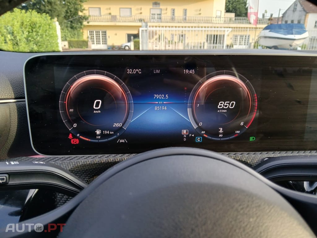 Mercedes-Benz A 180 d 7G-DCT